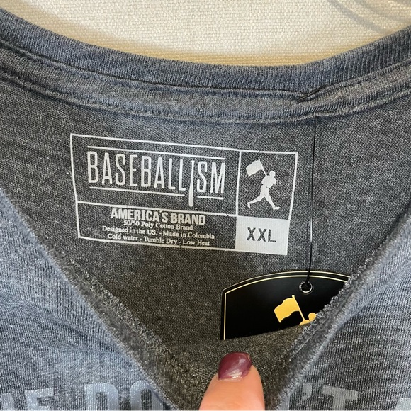Baseballism Womens XXL Gray Graphic T-Shirt “She Doesn’t Ask Questions” NWT - Picture 4 of 9